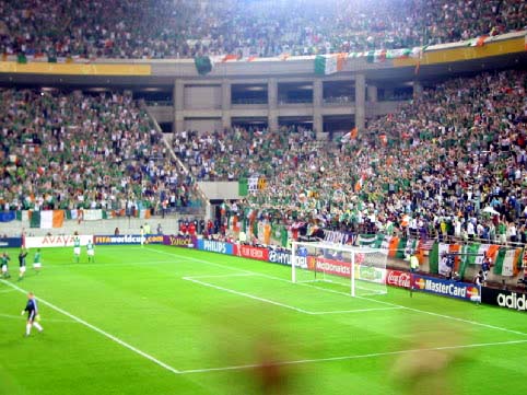 後半ロスタイムにアイルランドが同点ゴール